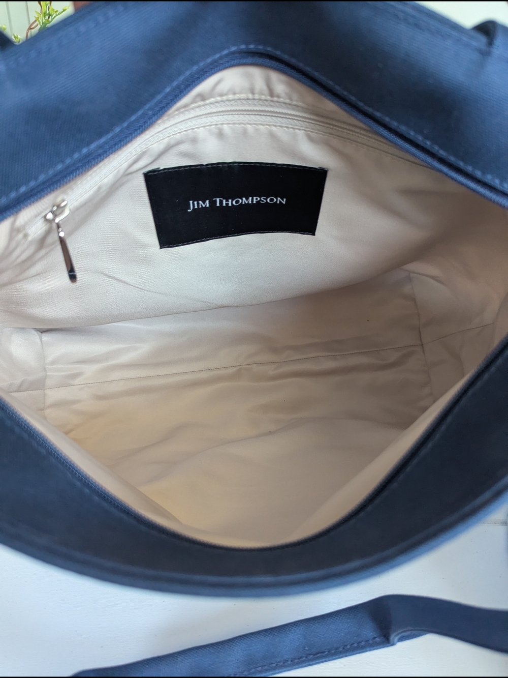 The Elephant Amour Dickson Canvas Tote - Picture 11 of 13